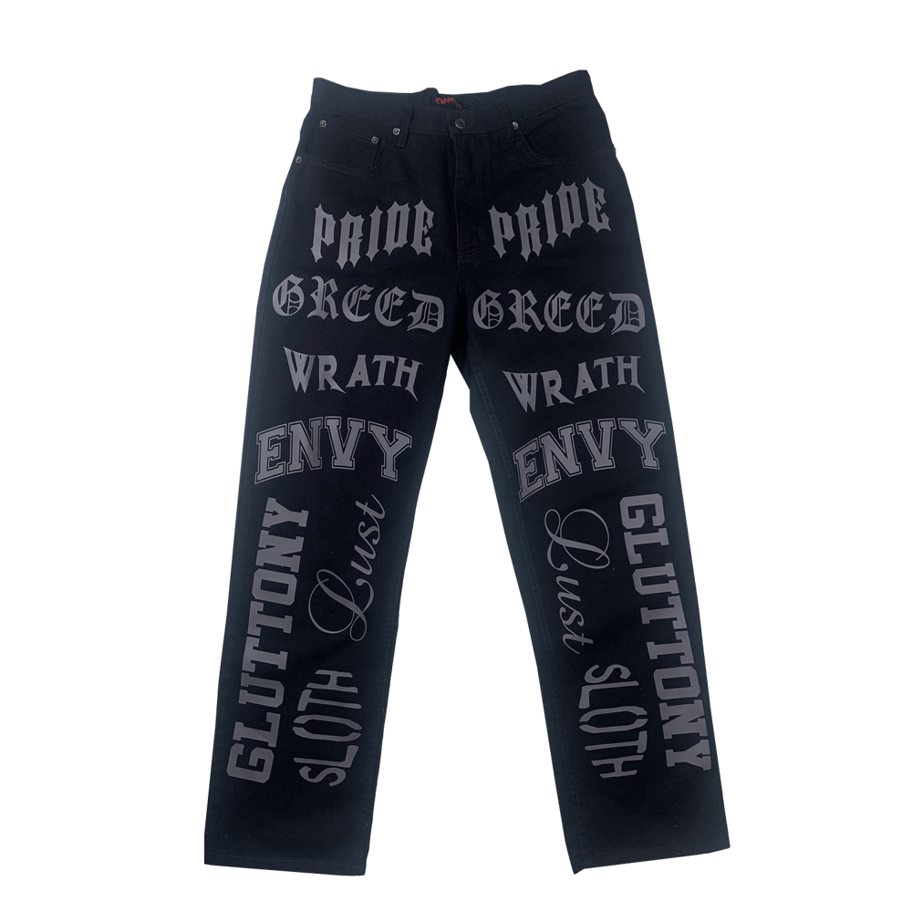 7 DEADLY SINS Sweatshirt & Jeans