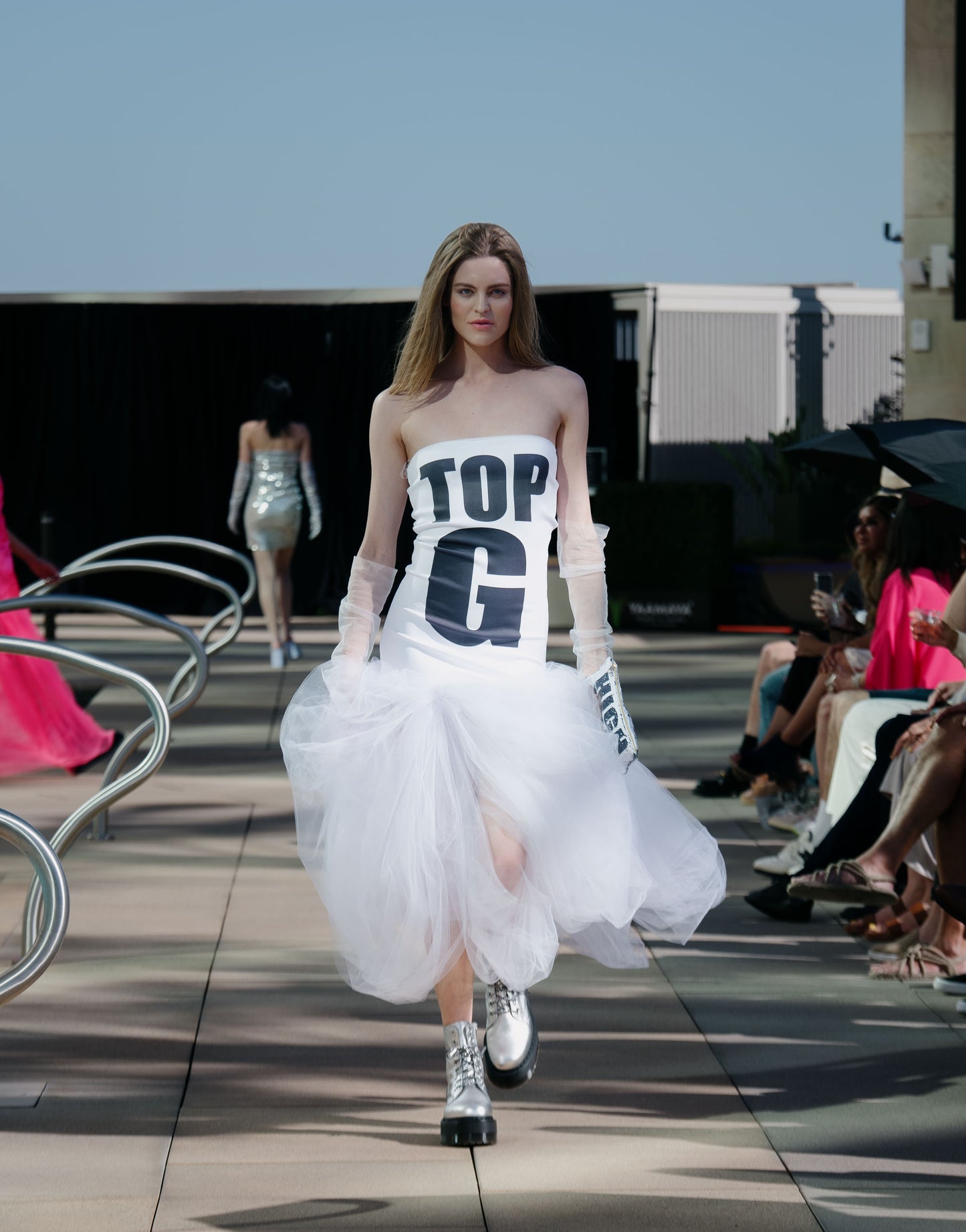TOP G Gown & HIGH VALUE clutch